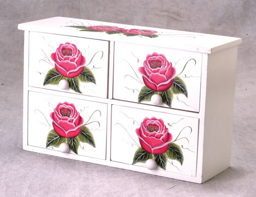 4-DRAWER ROSE CHEST
