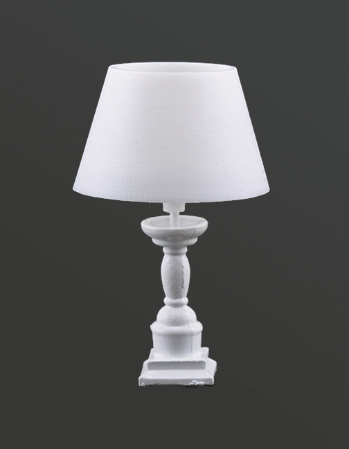 WHITE FARMHOUSE LAMP/12V